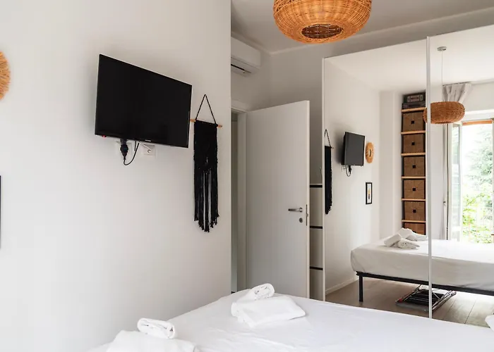 Youhosty - Colonna 59 Apartment